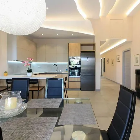 Holiday home Riz With Private Pool