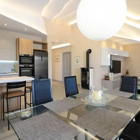 Holiday home Riz With Private Pool Pula